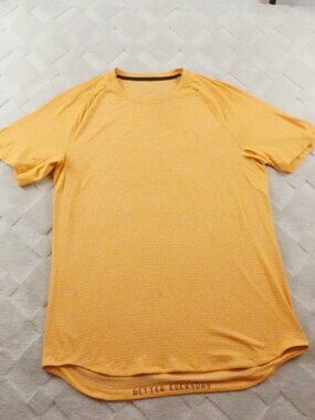 Lululemon Metal Vent Tech Shirt Mens Large Athleisure Gym Yoga